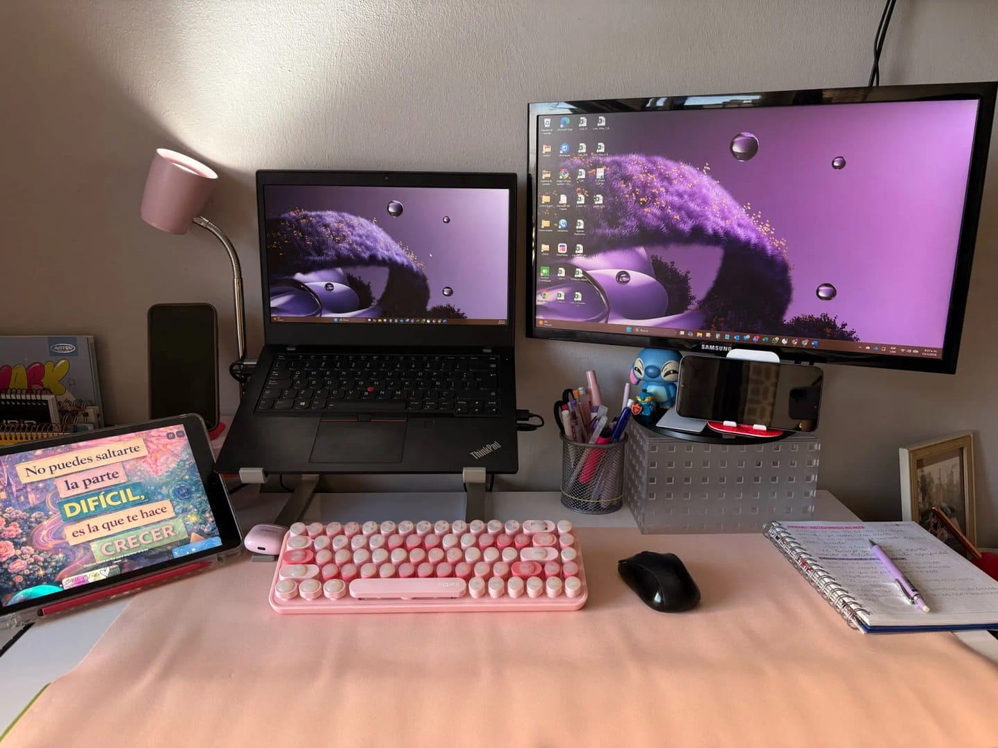 Customer photo review of Faux Leather Mouse Pad – Waterproof Desk Mat
