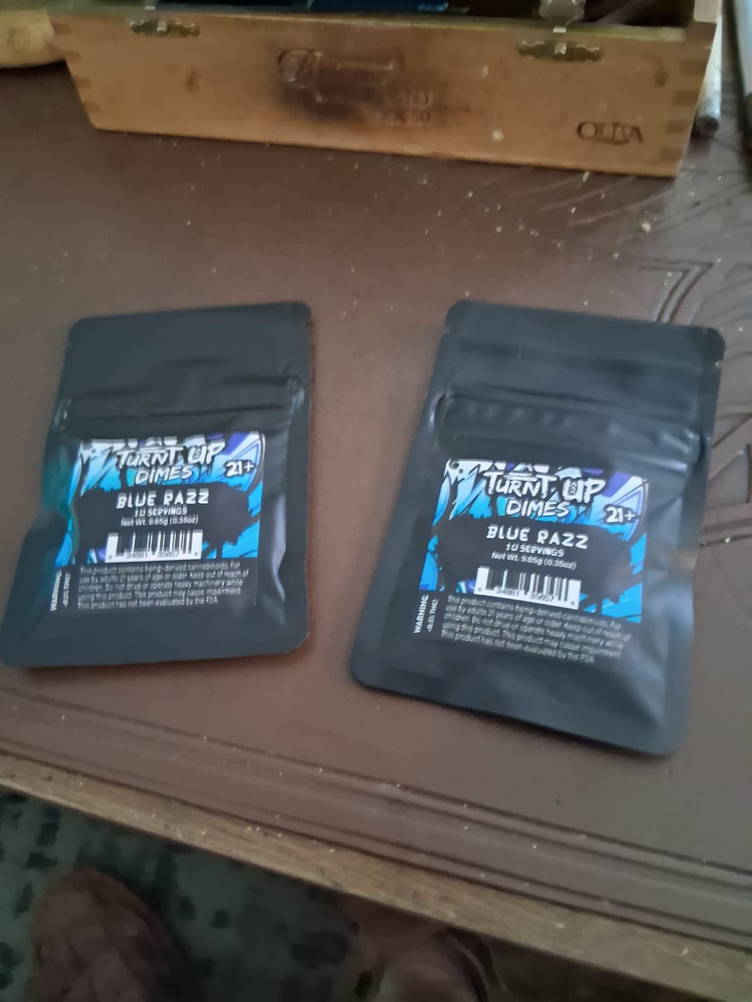 Customer photo review of Dime Gummy - Blue Razz