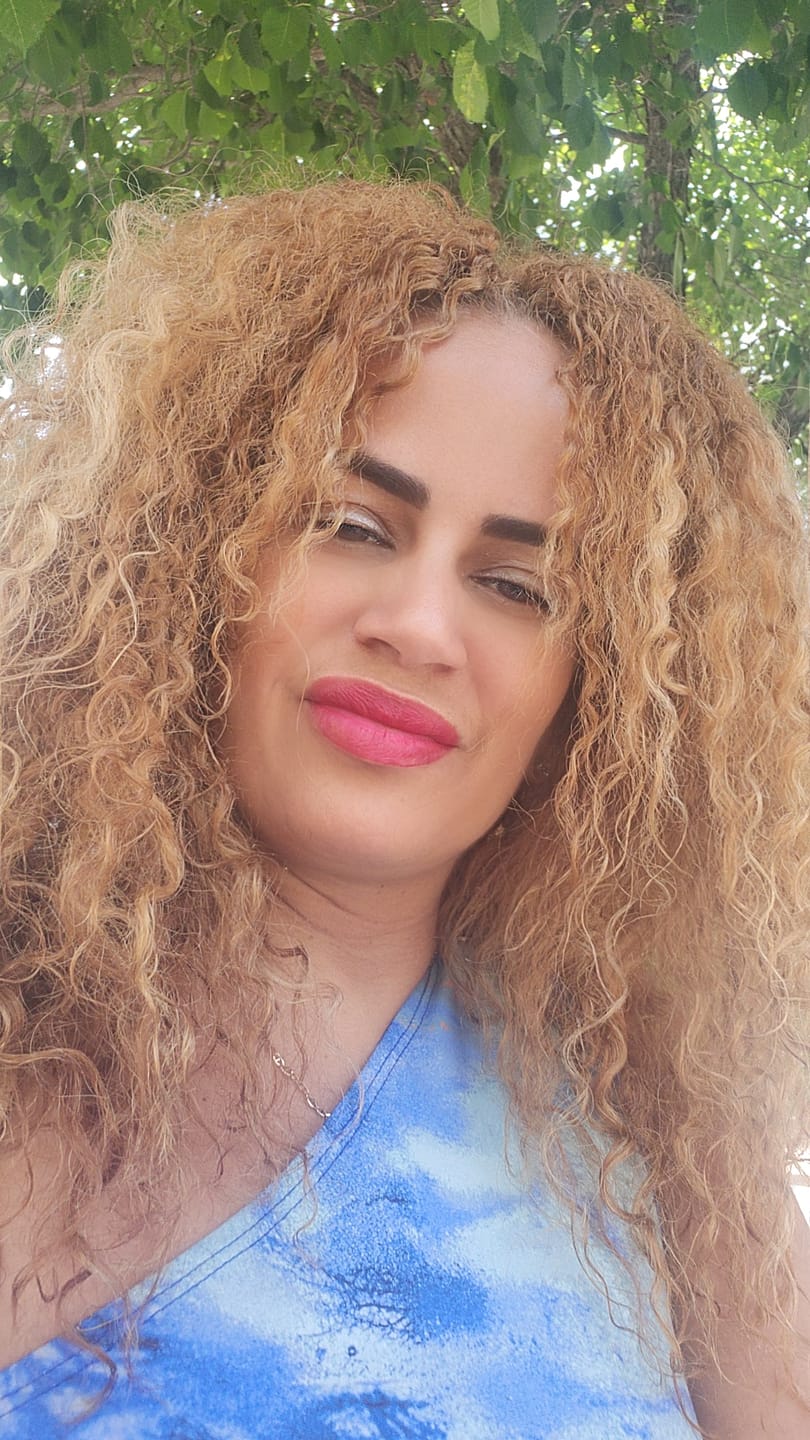 Customer photo review of Masterclass: Styling Express – Volumen, Definición y Cero Frizz