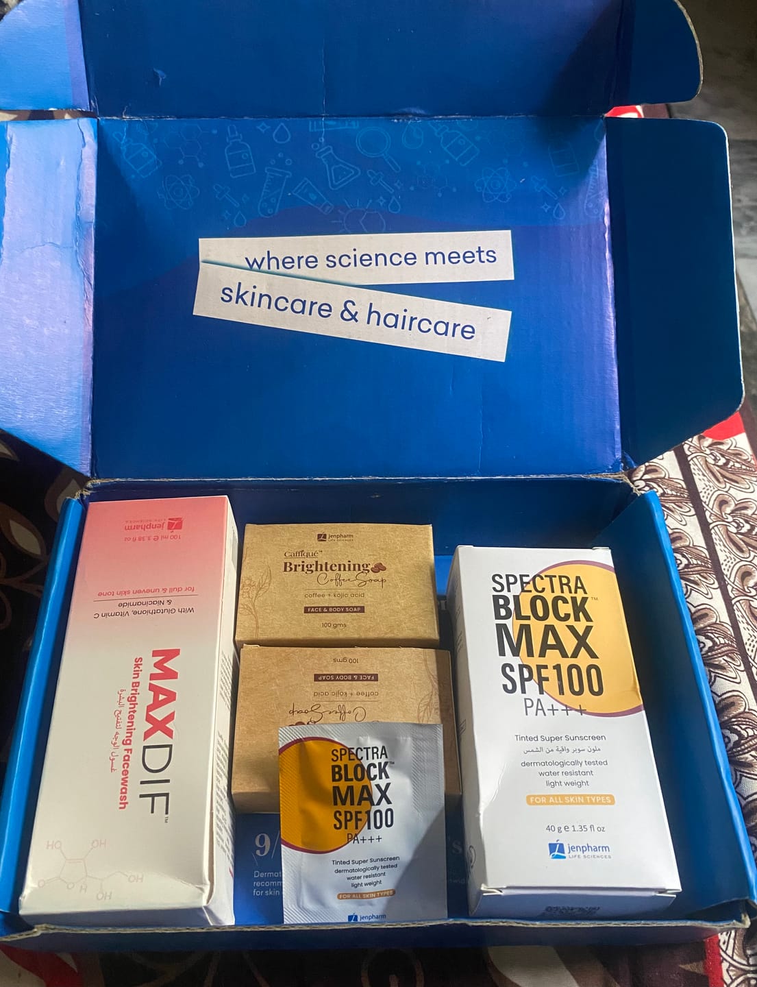 Customer photo review of Maxdif Facewash