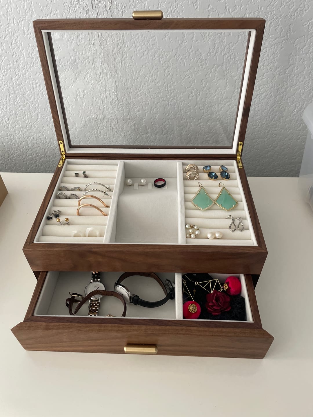 Customer photo review of Patina Classic Two-Layer Walnut Jewelry Box with Drawers