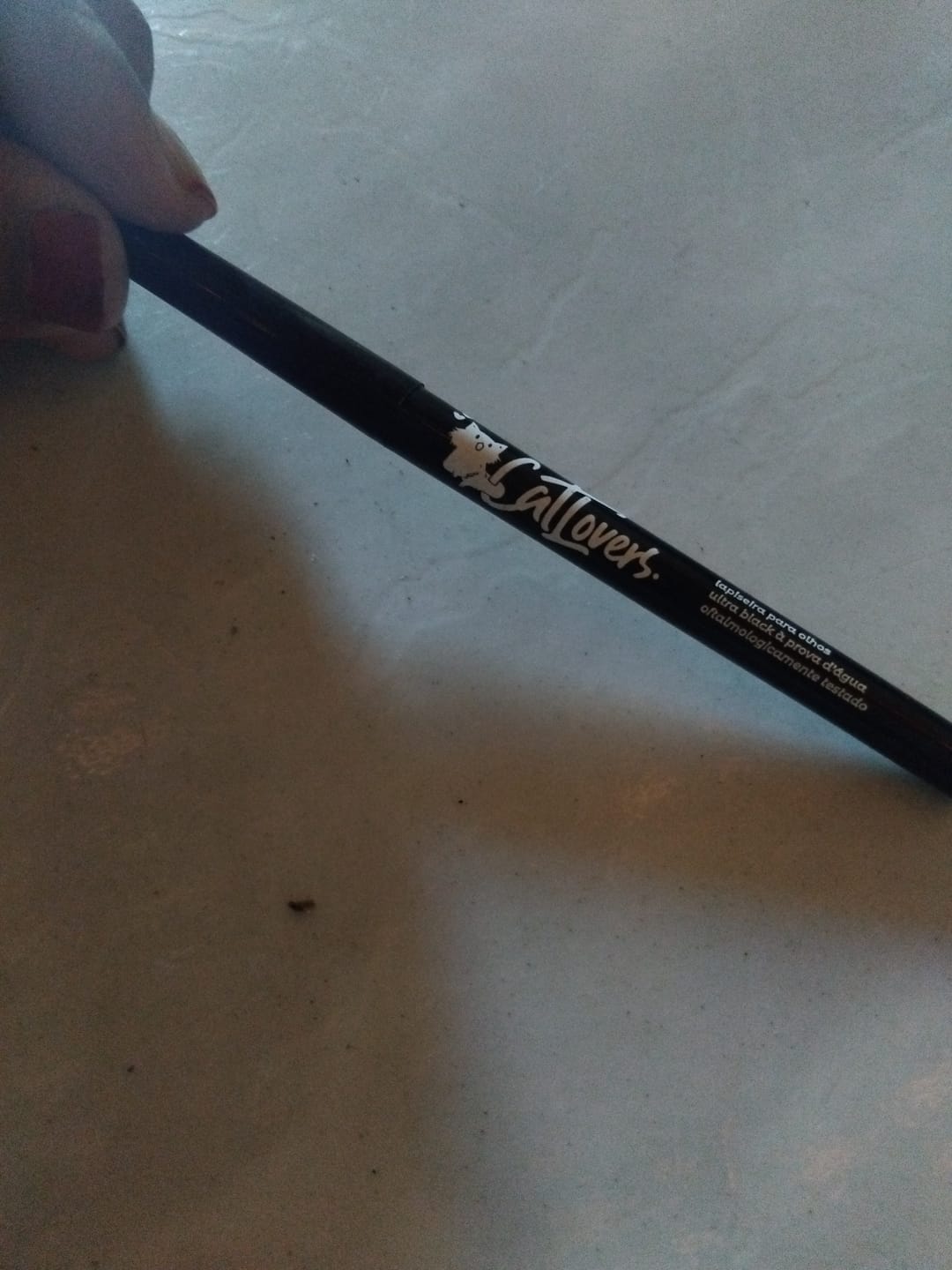Customer photo review of Lapiseira para Olhos Preta - Cat Lovers - Vizzela