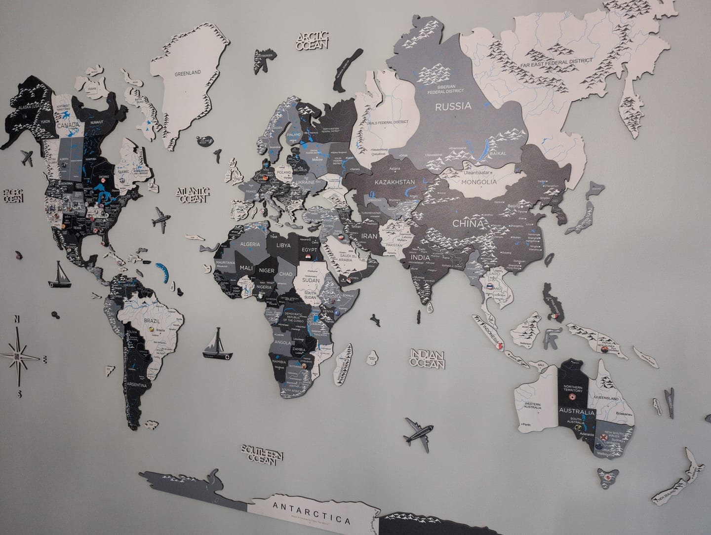Customer photo review of 3D Wooden World Map Nordik