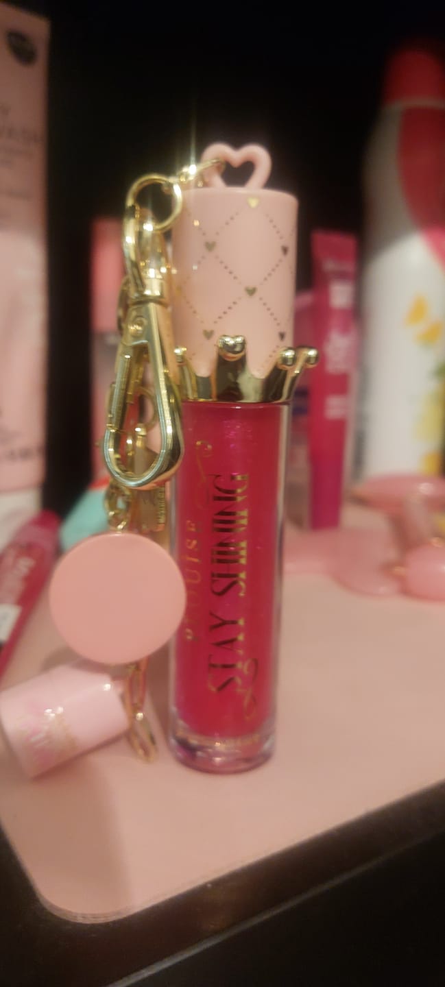 Customer photo review of Personalised Stay Shining Lip Oil
