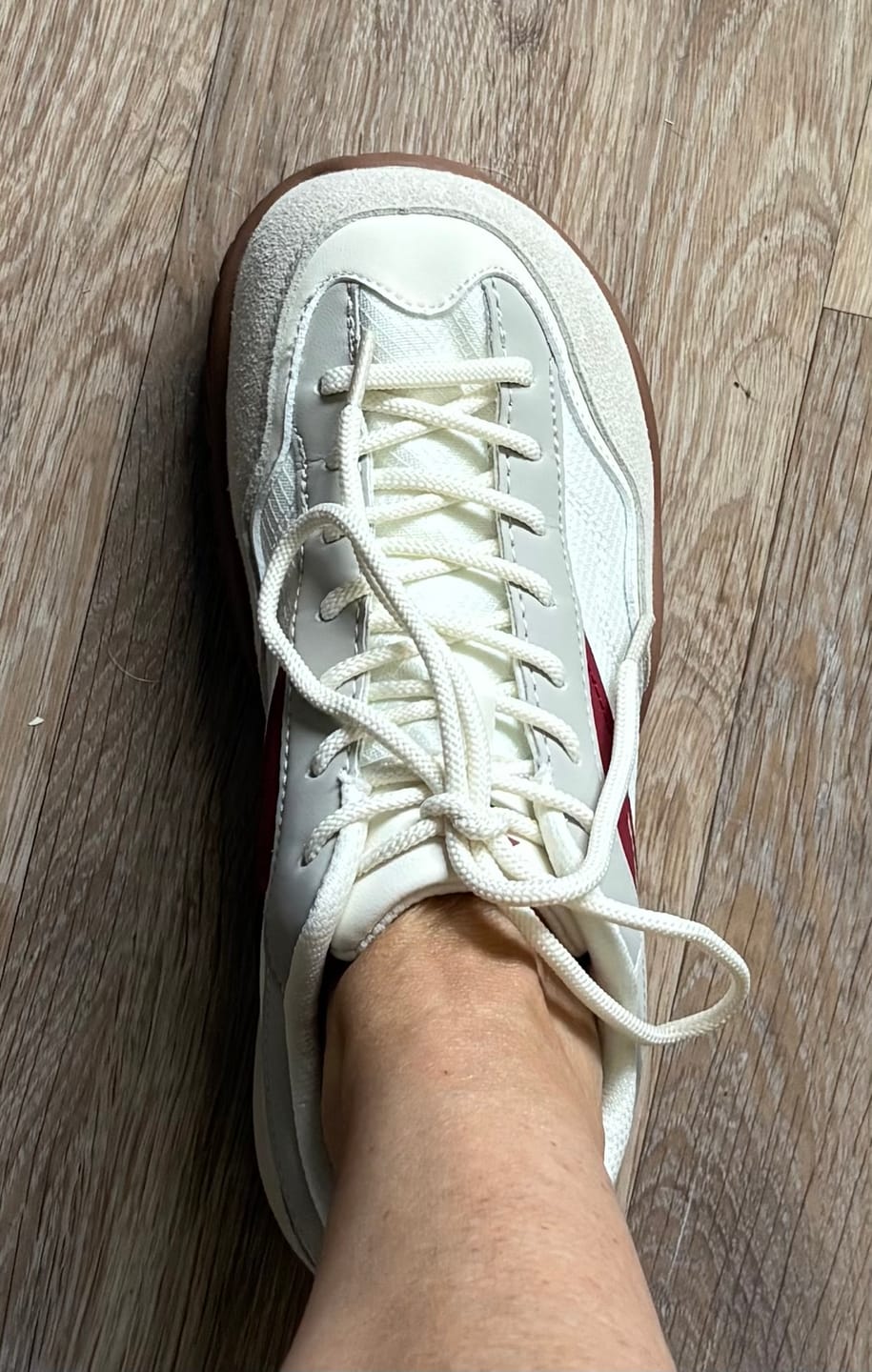 Customer photo review of Hollow -  Wide Toe Sneakers