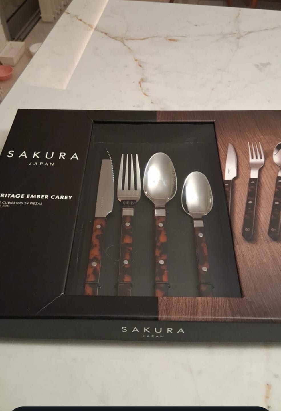 Customer photo review of Set Cubiertos Sakura Heritage