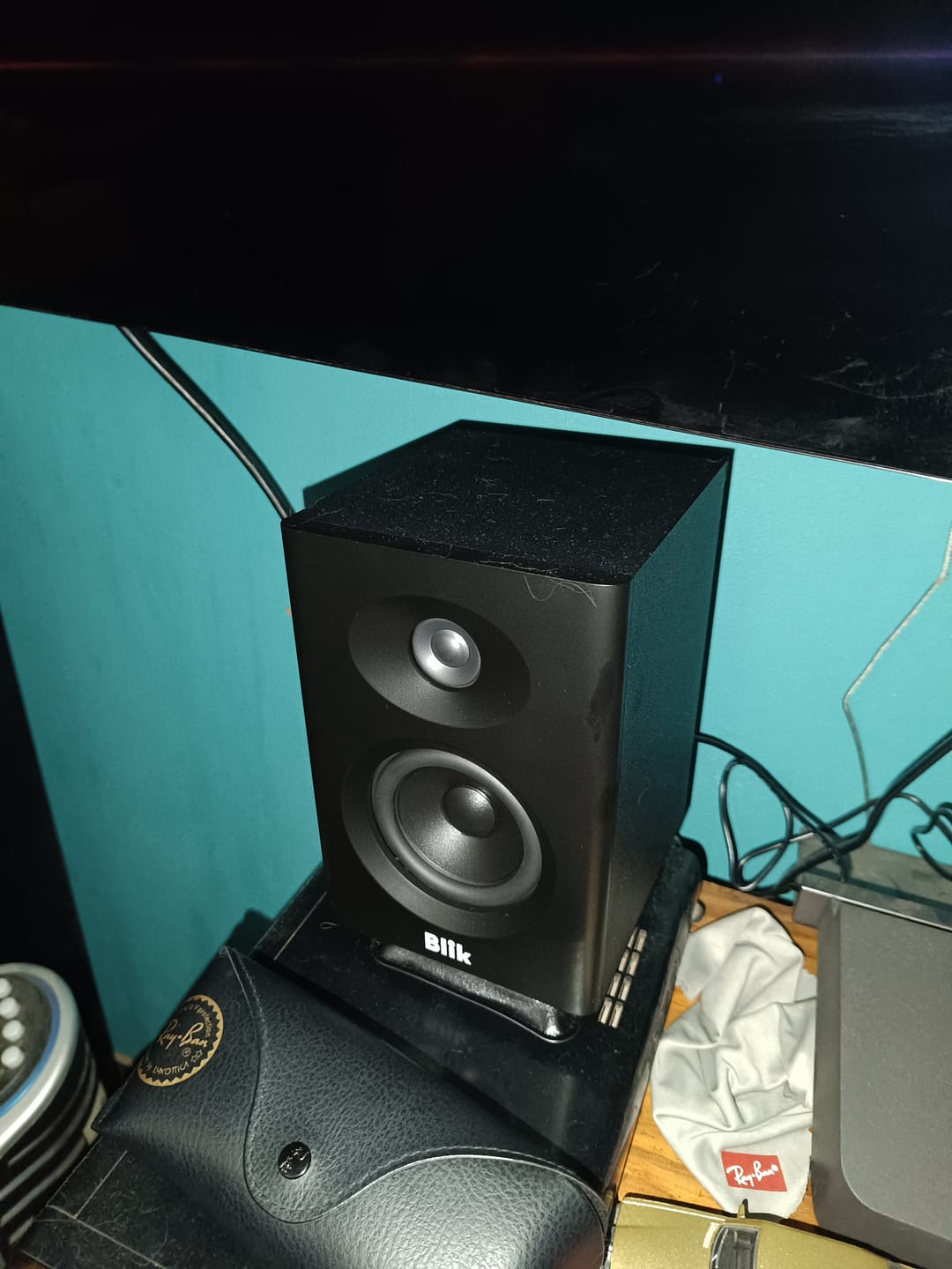 Customer photo review of Par Parlantes Hi-Fi Bluetooth Blik Bookshelf Lite 30W RMS