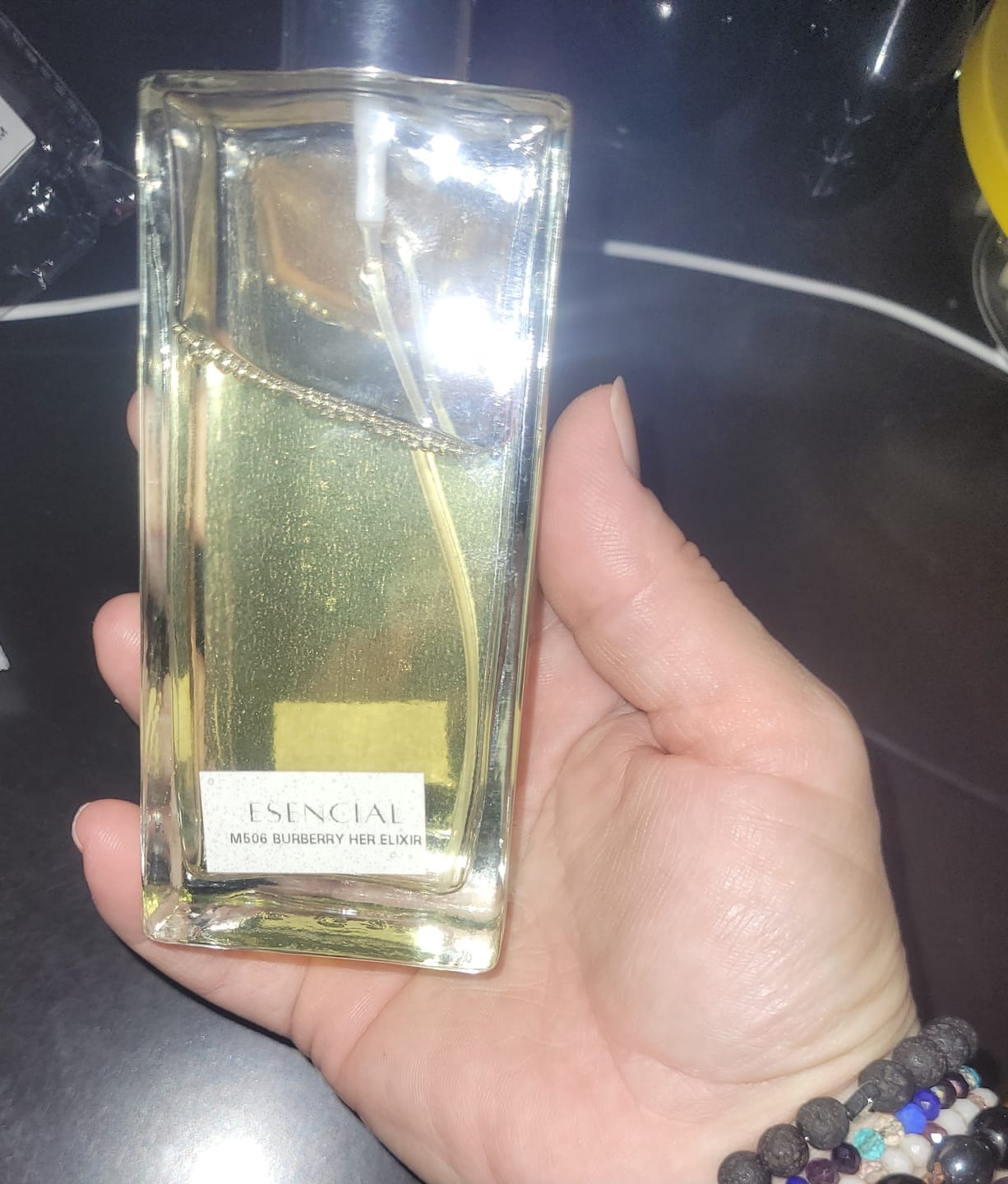 Customer photo review of M506 Inspirado en: Burberry Her Elixir de Parfum - Burberry