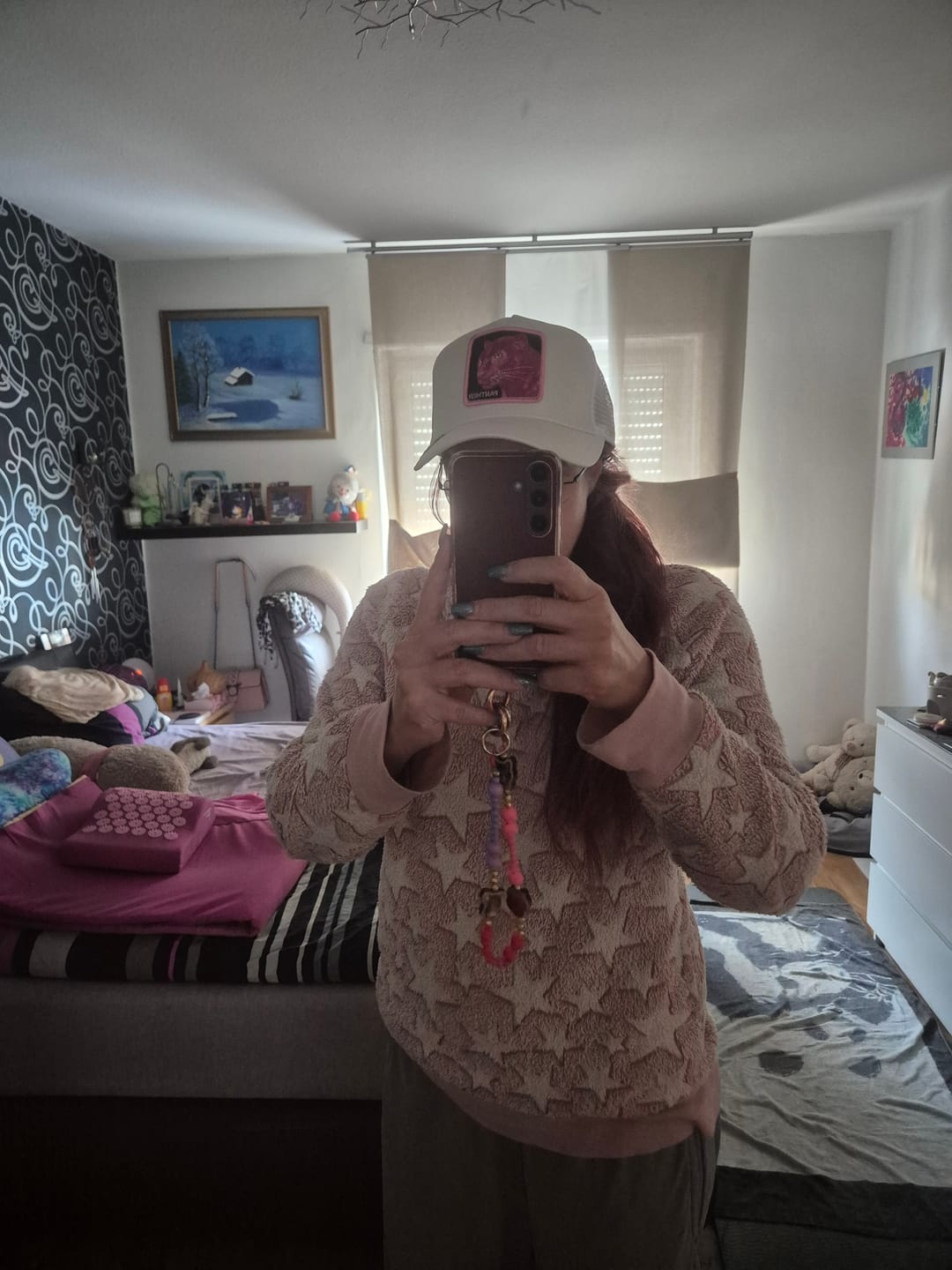 Customer photo review of GOORIN BROS Trucker Baseball Cap pink PANTHER weiß