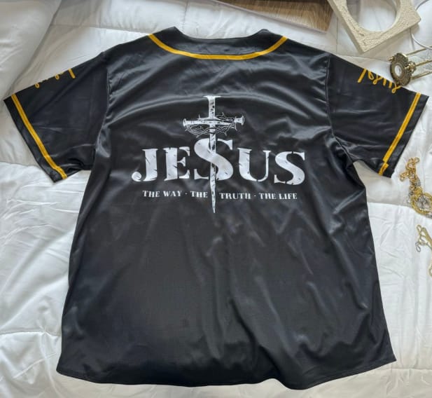 Customer photo review of Christianartworkshop Jesus Cross Nail and Crown of Thorns Baseball Jersey