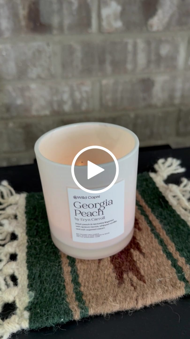 Customer video review of Georgia Peach Candle by Eryn Carroll