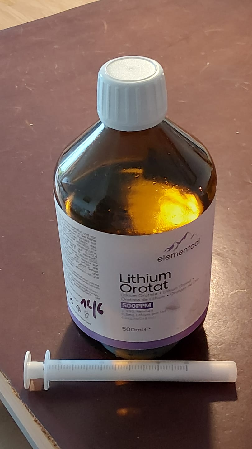 Customer photo review of Elementaal® Lithium Orotat | inkl. Dosierspritze, Messbecher & Pipette