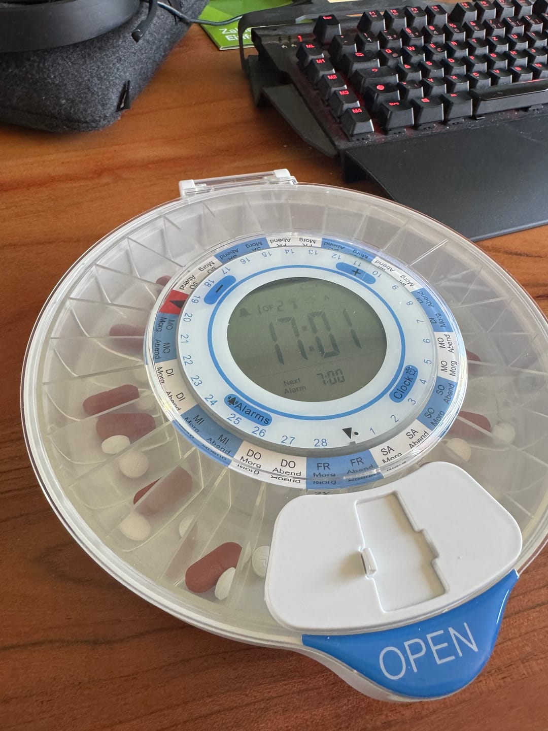 Customer photo review of Memio Go - Smarter Medikamentenspender mit App, Sprach-Erinnerung