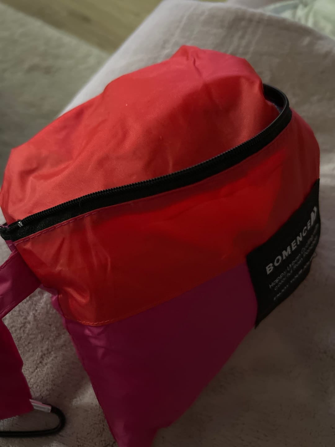 Customer photo review of Großer Regenponcho mit Ärmeln (mit reflektierendem Streifen)