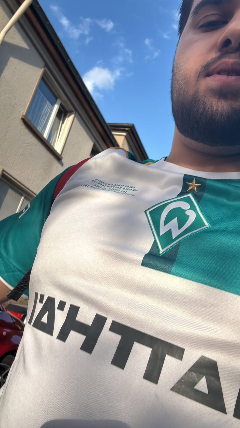 Customer photo review of Ailton Werder Bremen Anniversary Trikot Jersey Maillot Soccer Shirt