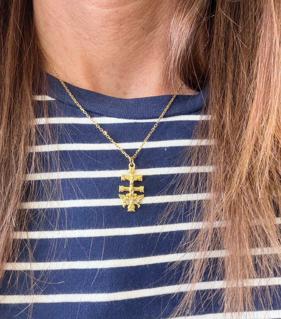 Customer photo review of Collar Cruz de Caravaca