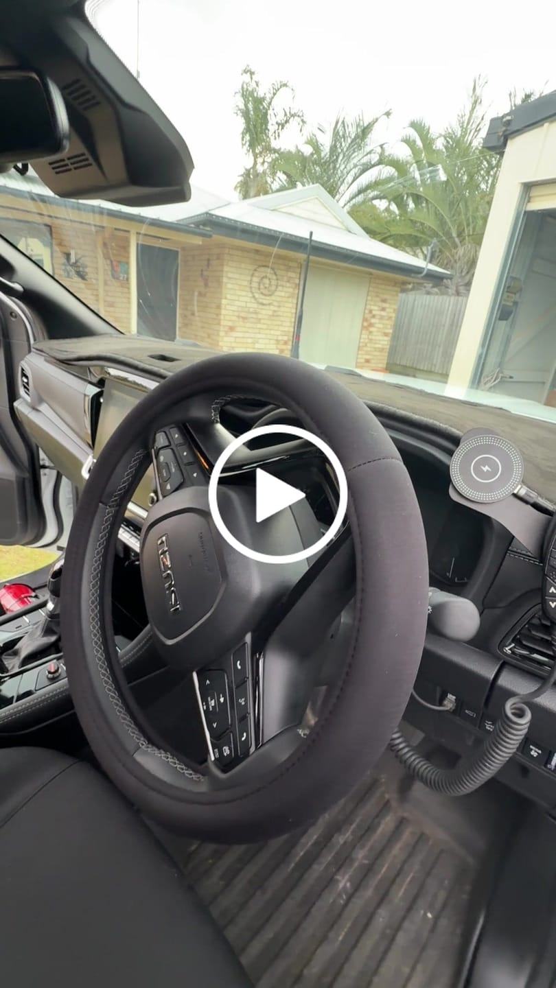 Customer video review of Sharkskin Universal Steering Wheel Cover