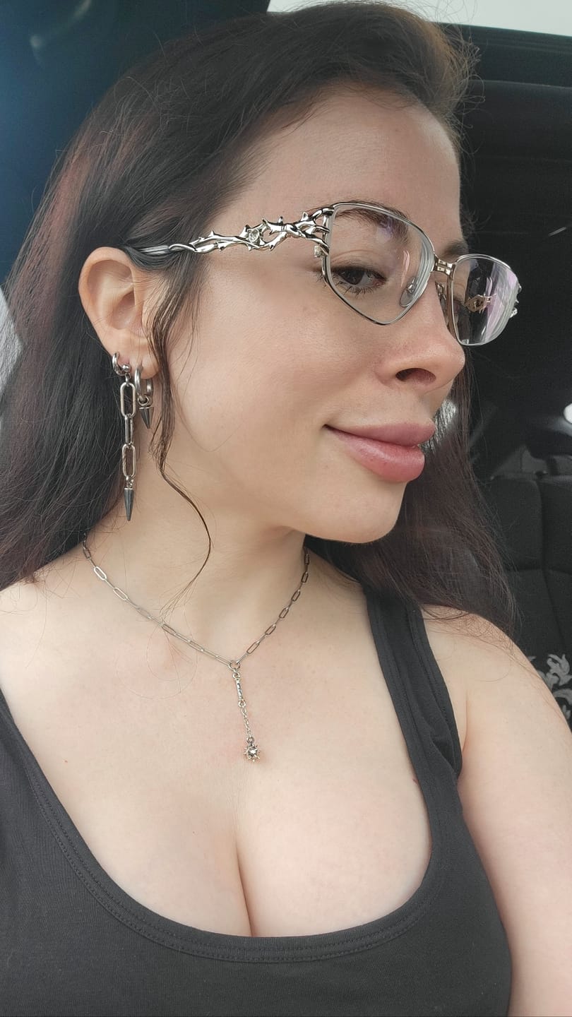 Customer photo review of Flail Necklace