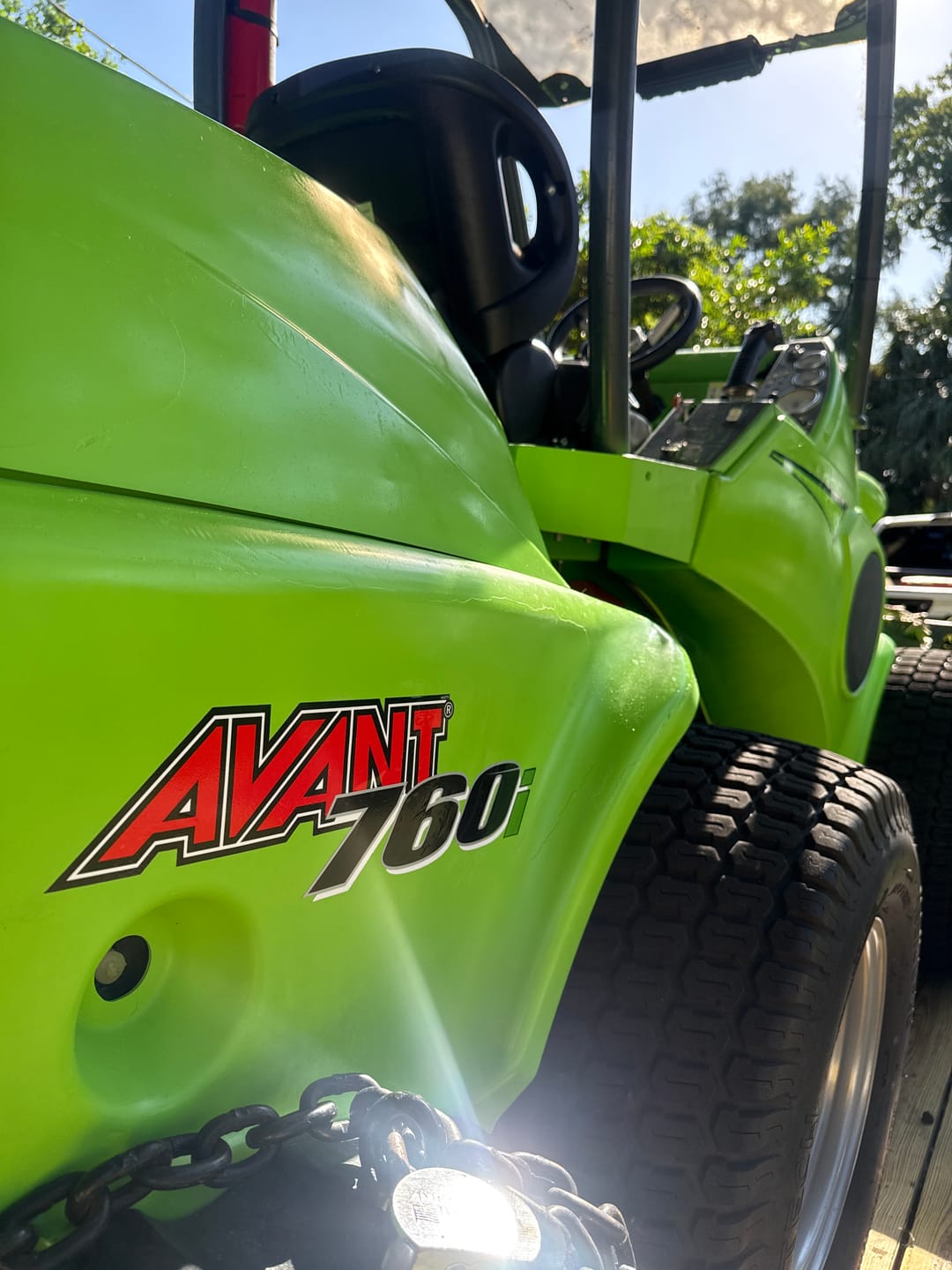 Customer photo review of Avant Parts - DECAL, RIGHT SIDE, 520 750 - A416568