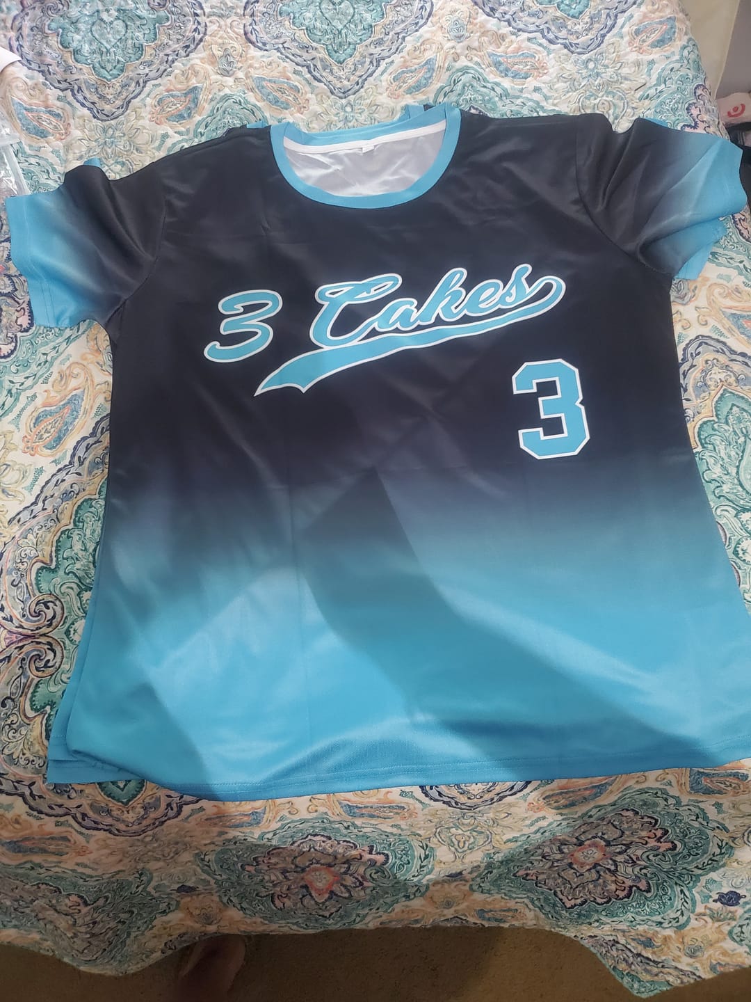 Customer photo review of Custom Black Sky Blue White T-shirt Gradient Fashion Lightweight