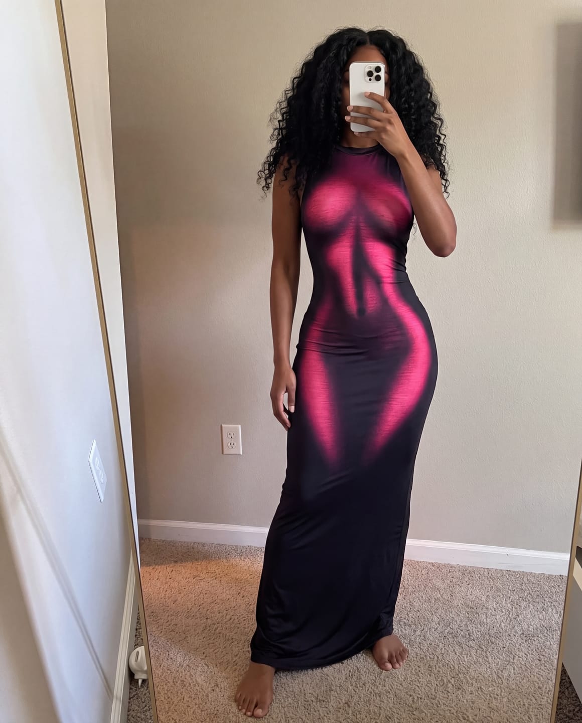 Customer photo review of Neon Thermal Contour Maxi