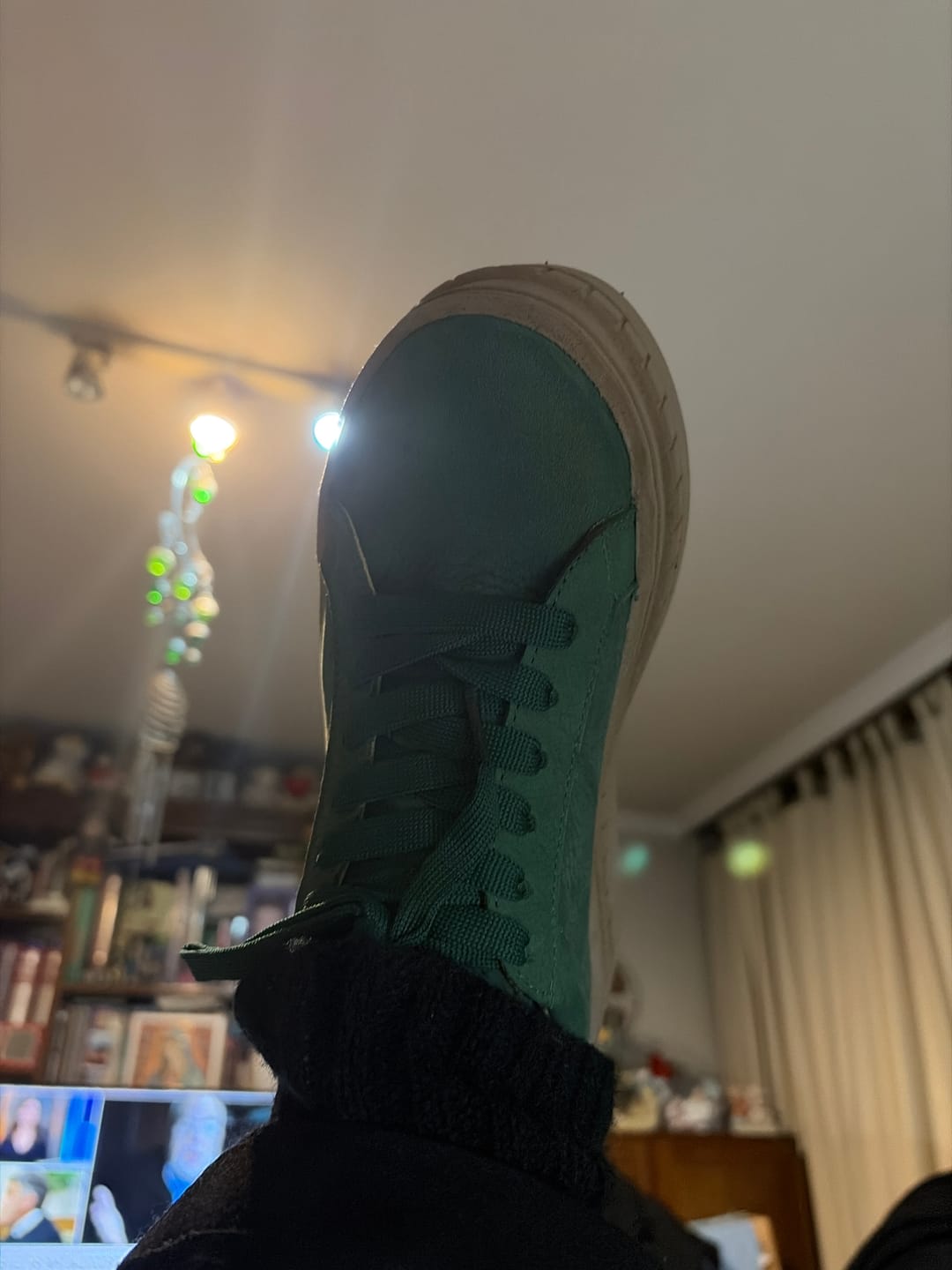 Customer photo review of Valkiria green