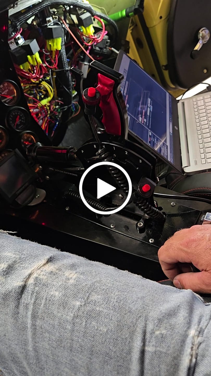 Customer video review of TH400 3 Speed RMVB Pattern Billet Shifter Front Exit Operator Series