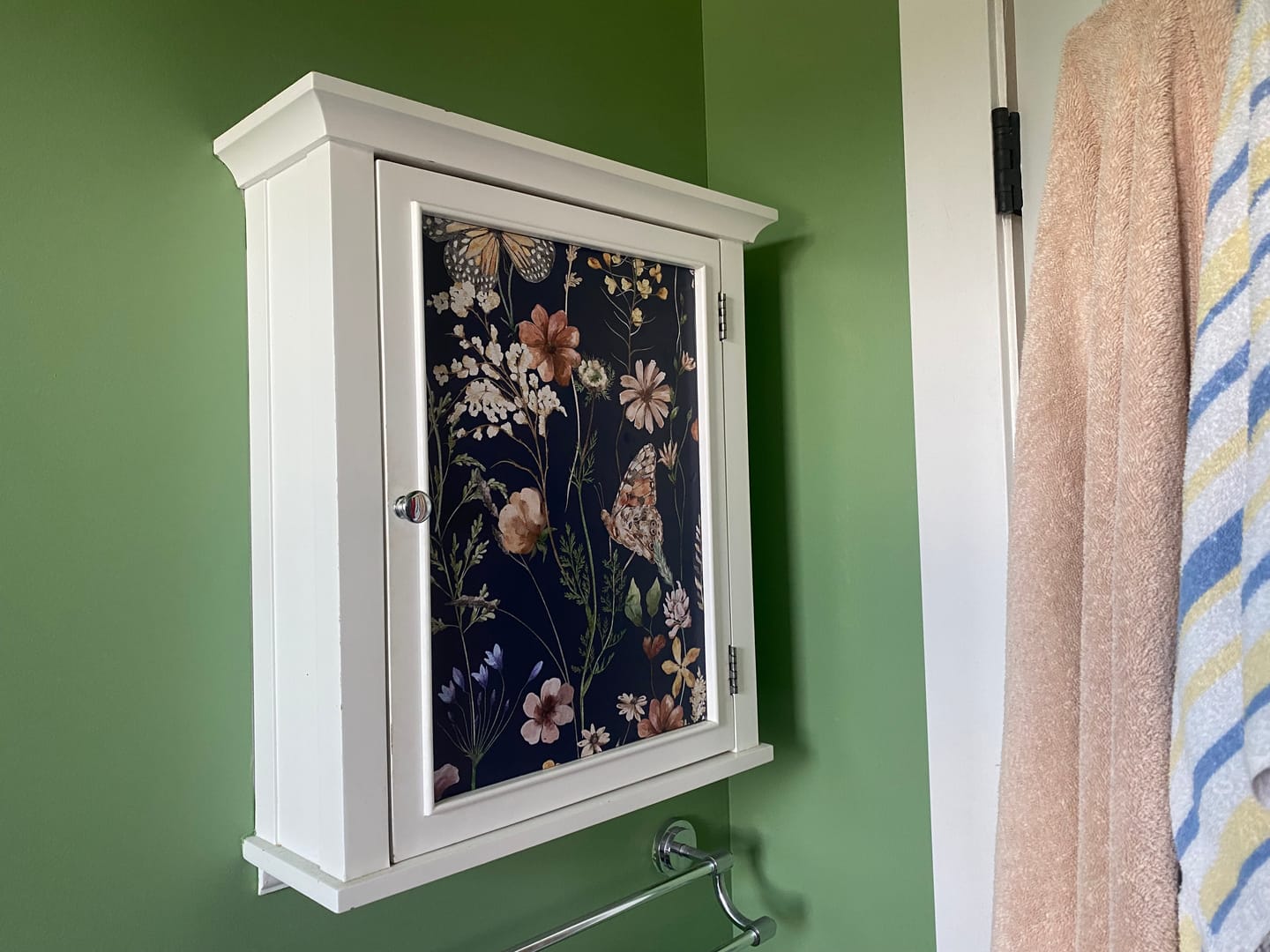 Customer photo review of Secret Garden Wallpaper