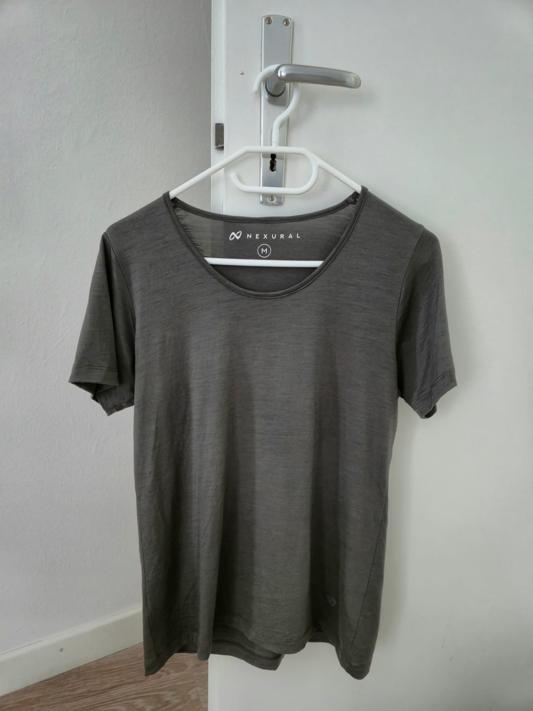 Customer photo review of PURE MERINO T-Shirt Damen