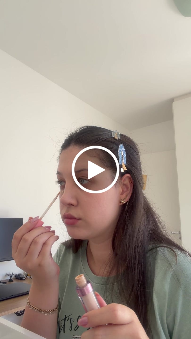 Customer video review of Corretivo Líquido SATIN - Vizzela