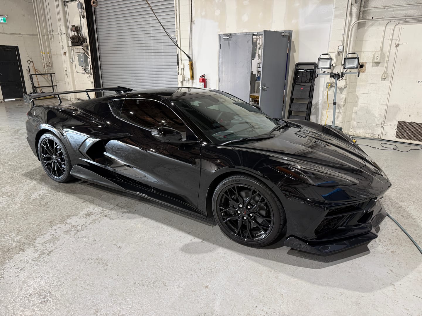 Customer photo review of Corvette C8 | 5VM Style Front Splitter