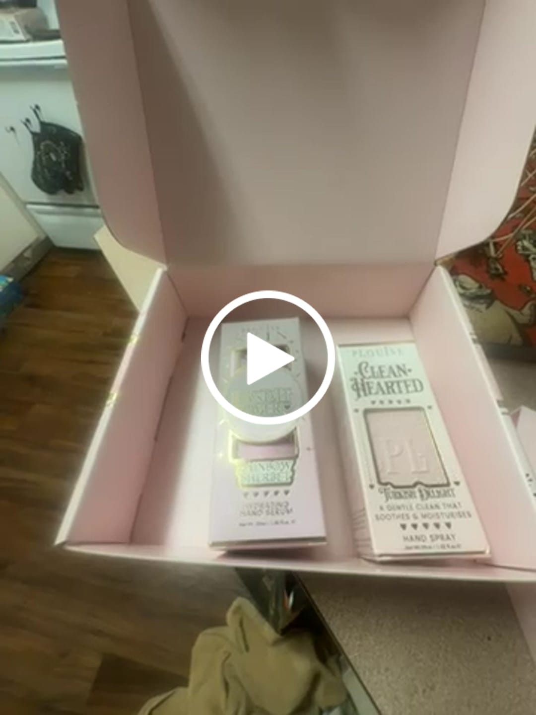 Customer video review of Hand Rescue Hand Care Gift Set