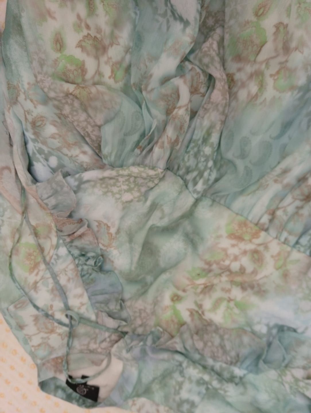 Customer photo review of Robe Golden Aura