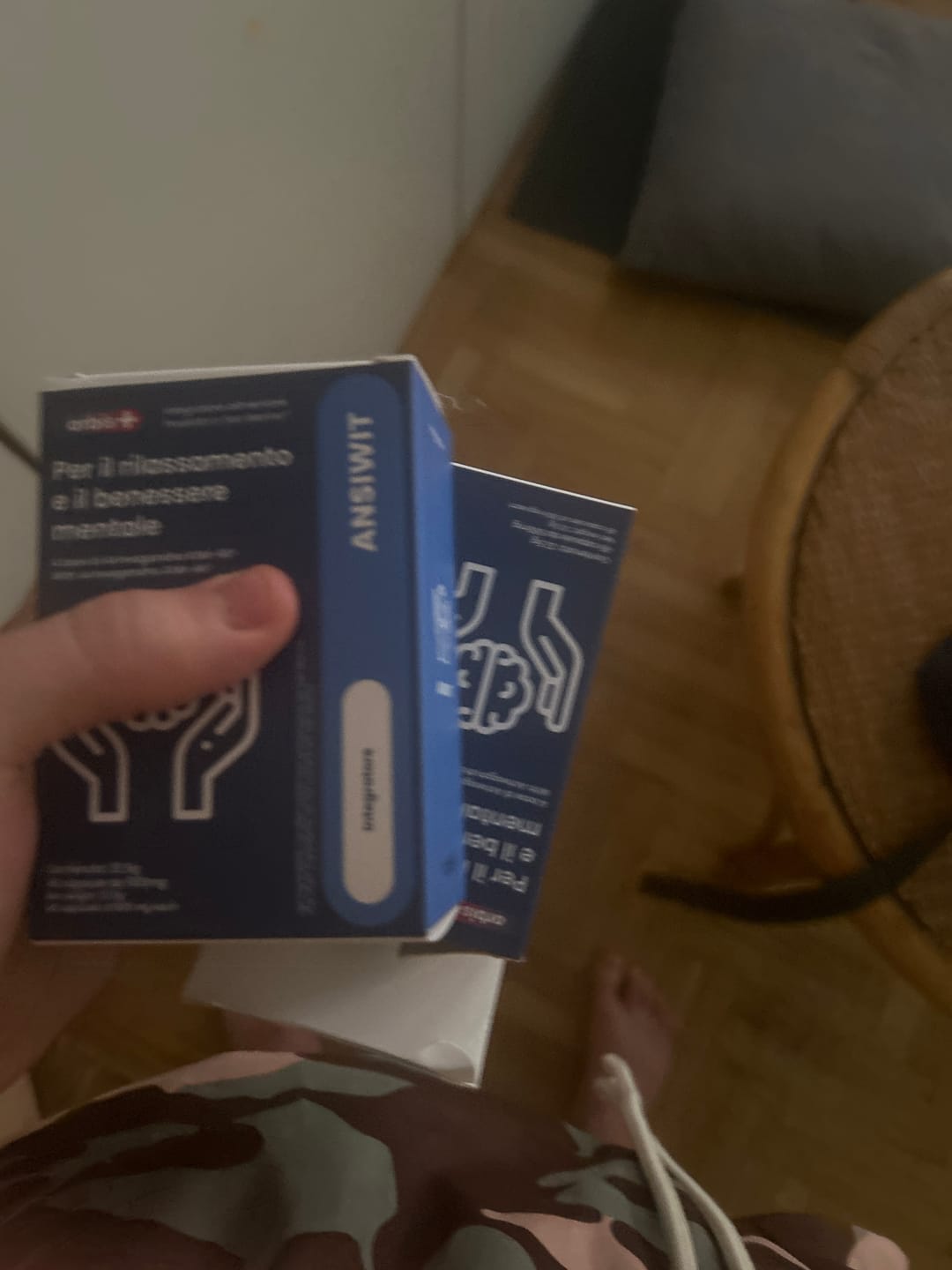 Kundrecension med bild av ANSIWIT – Ashwagandha KSM66®, Magnolia, Jujube (45 kapslar) – ”Ashwagandha KSM-66 har kliniskt testats för att sänka kortisolnivån.”