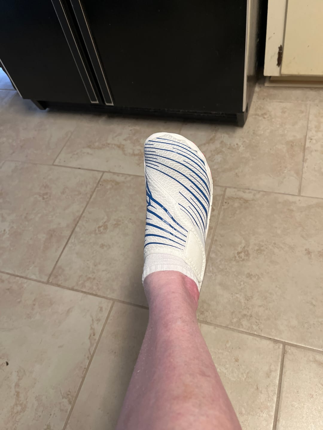 Customer photo review of Low-Cut Snug Sock (3-pairs)