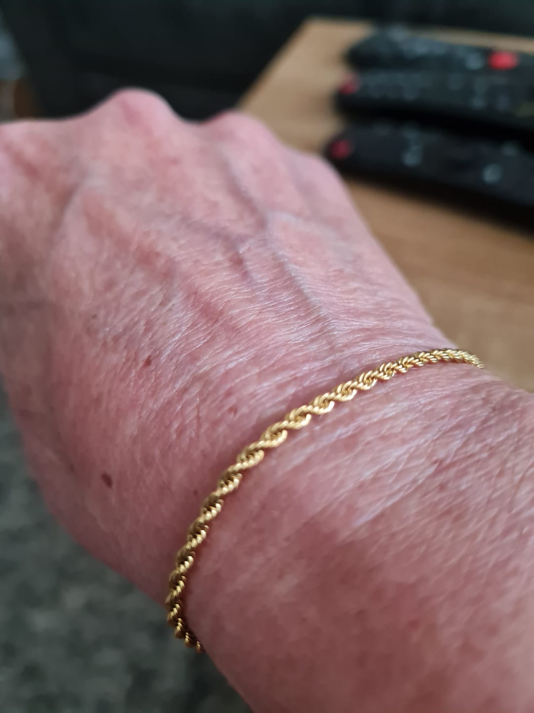 Customer photo review of The Engraved Bracelet Gold
