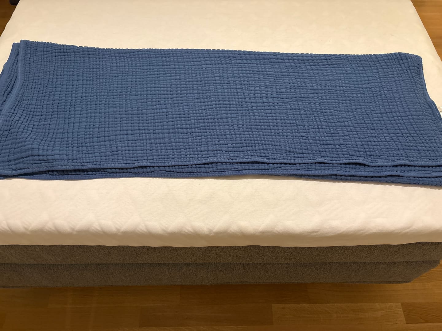 Customer photo review of Musselin-Decke - 100% Bio Musselin Baumwolle