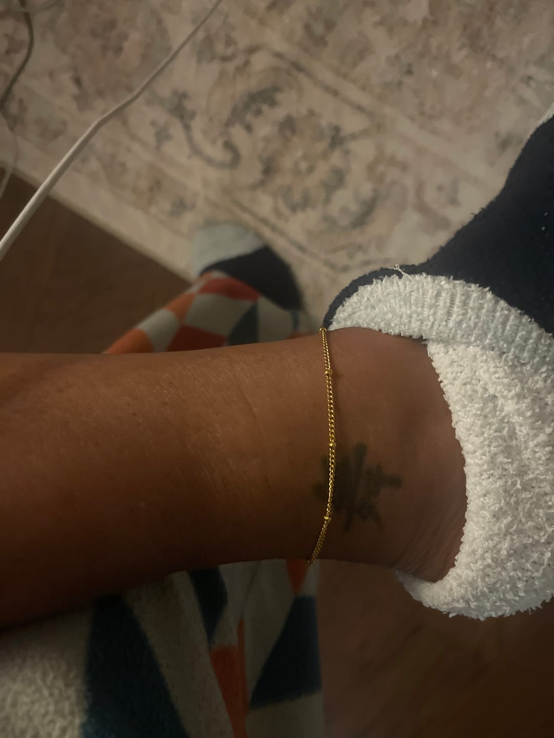 Customer photo review of Singapore Chain Anklet