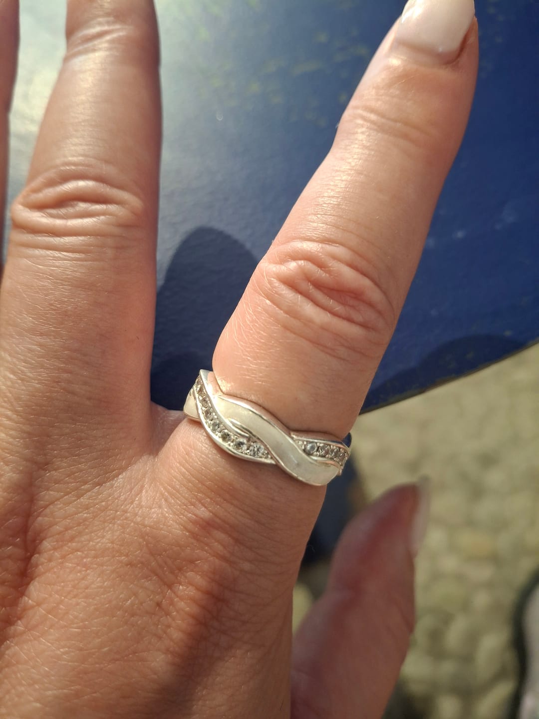 Customer photo review of Keepsake Infinity Criss Cross Memorial Ring