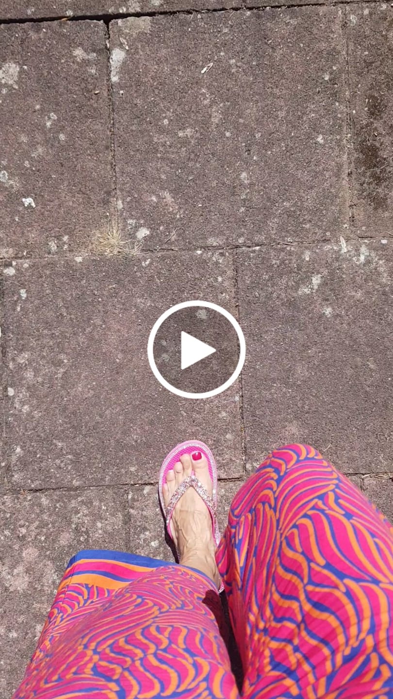 Customer video review of Flip-Flop / Beate - Pink / B-Ware / Bitte Beschreibung lesen