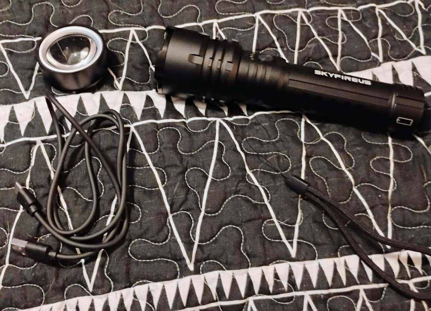 Customer photo review of BUSHBLAZE™ TACTICAL FLASHLIGHT