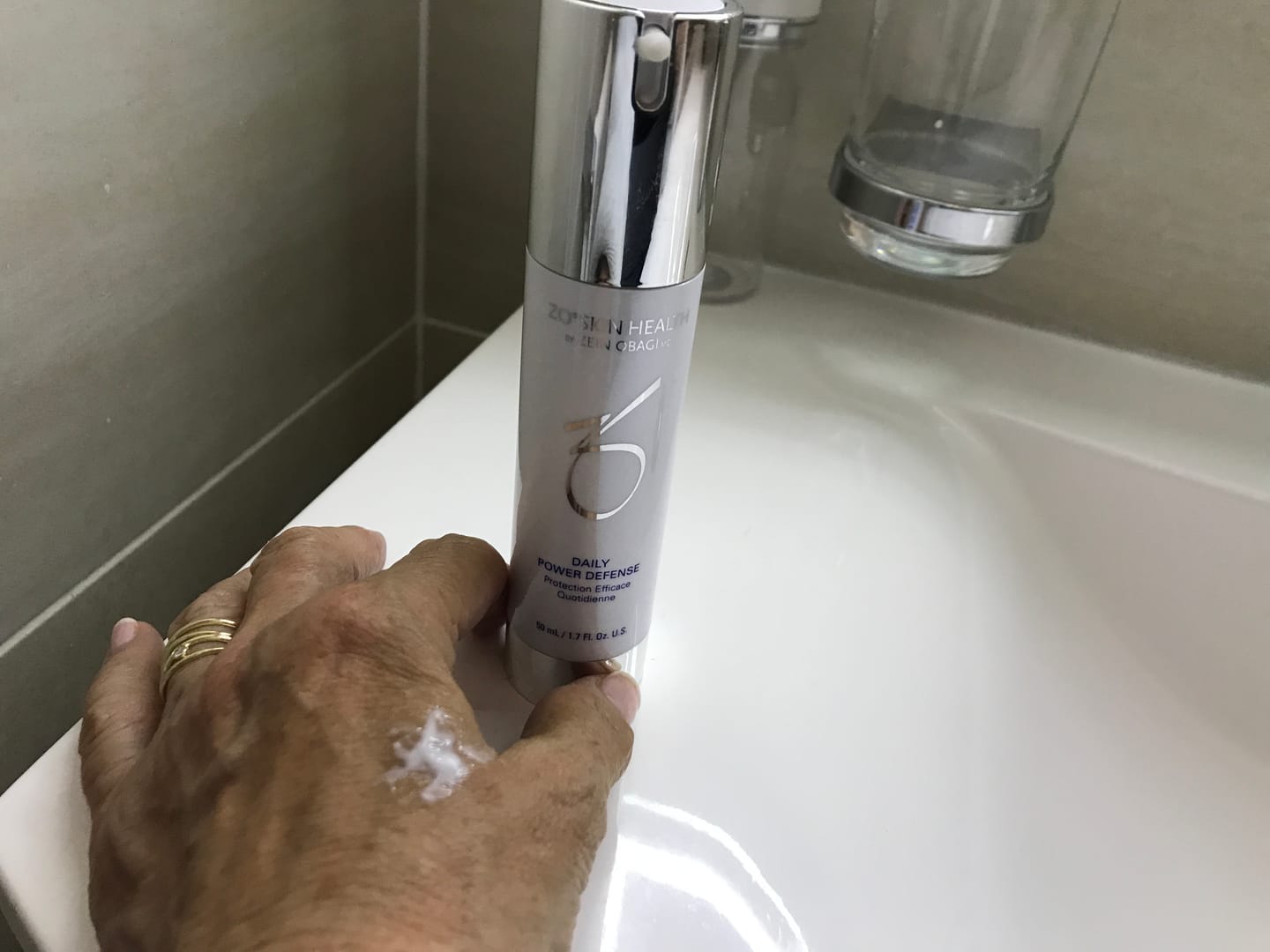Customer photo review of ZO DAILY POWER DEFENSE (50ml)