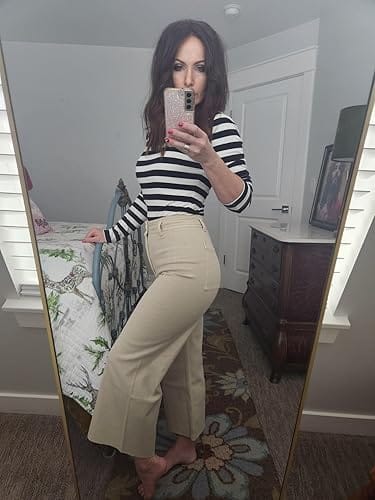 Customer photo review of Miou Muse - High Rise Raw Hem Crop Wide Leg Pant - (29" Inseam) - MMP623