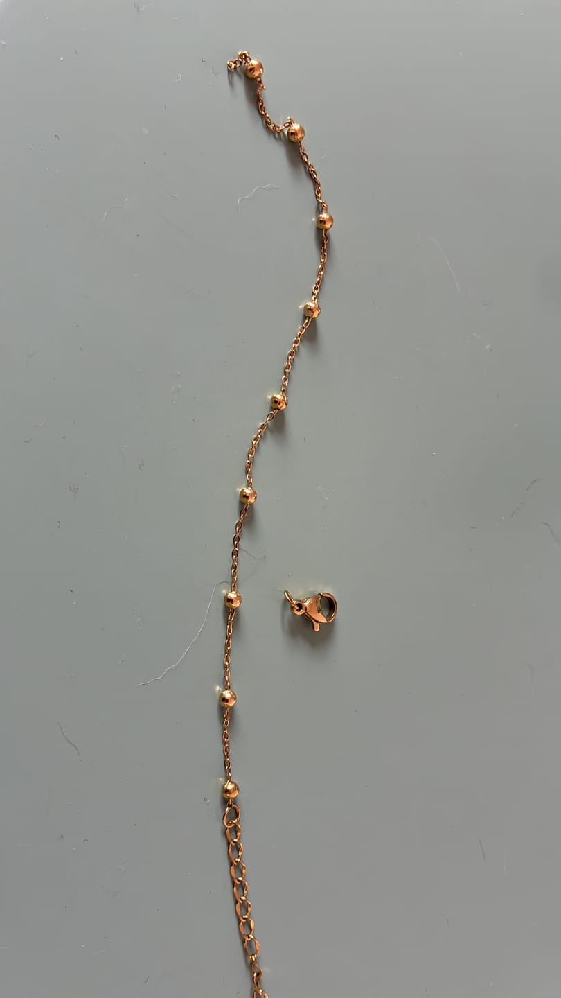 Customer photo review of Kit Pulseiras Glamour Zircônias Banhado em Ouro 18K