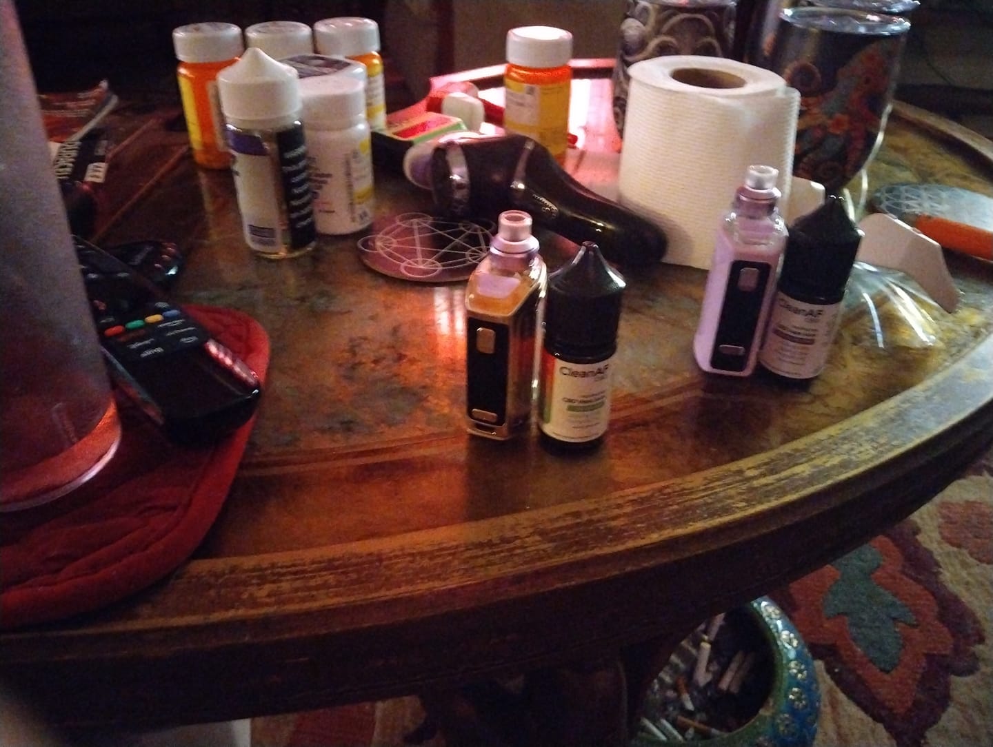 Customer photo review of Kiwi Strawberry THC Vape Juice