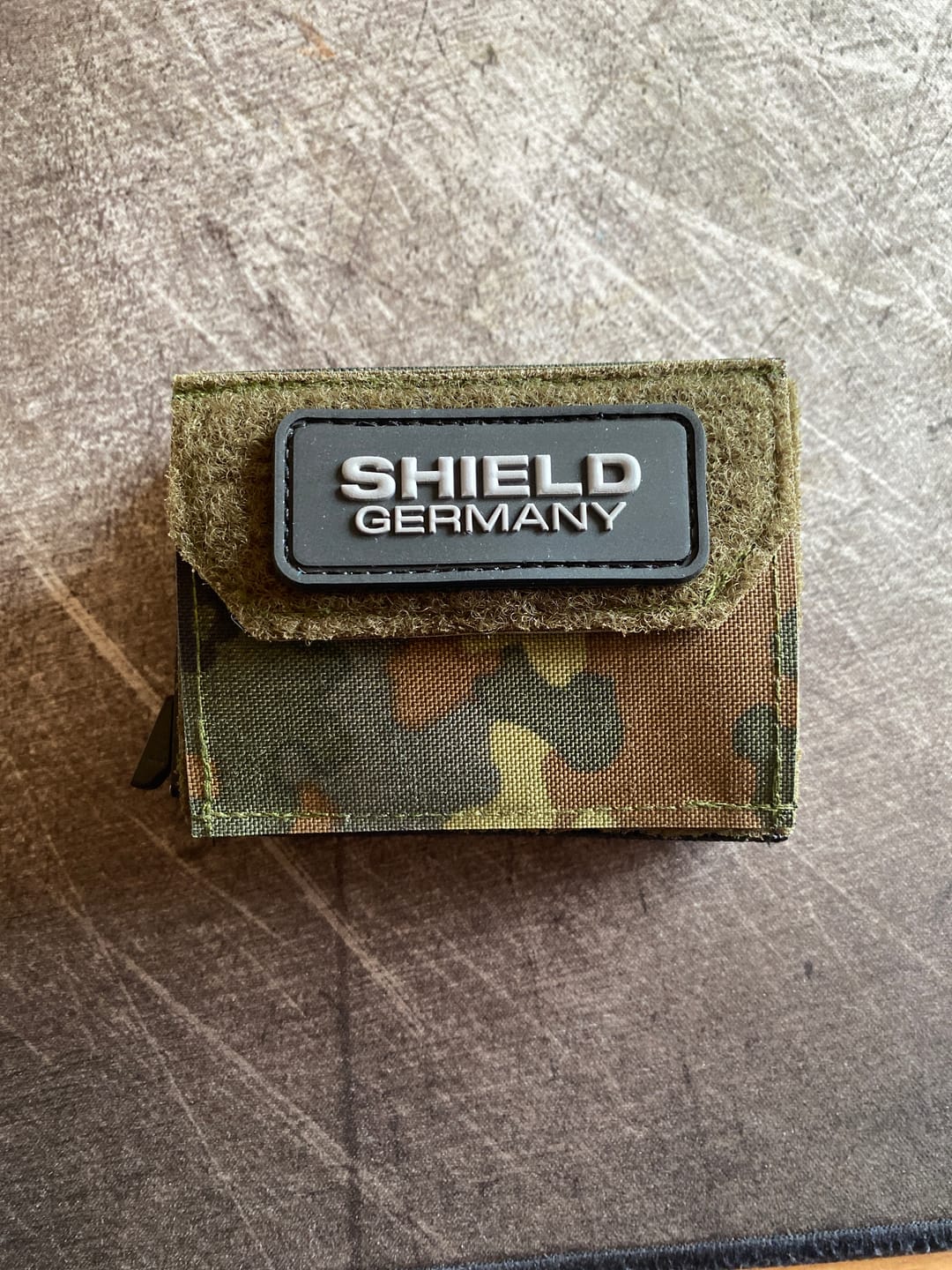 Customer photo review of Tactical Wallet Münzfach - 5-Farben Flecktarn