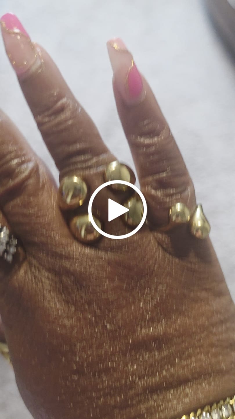 Customer video review of Demi Ring