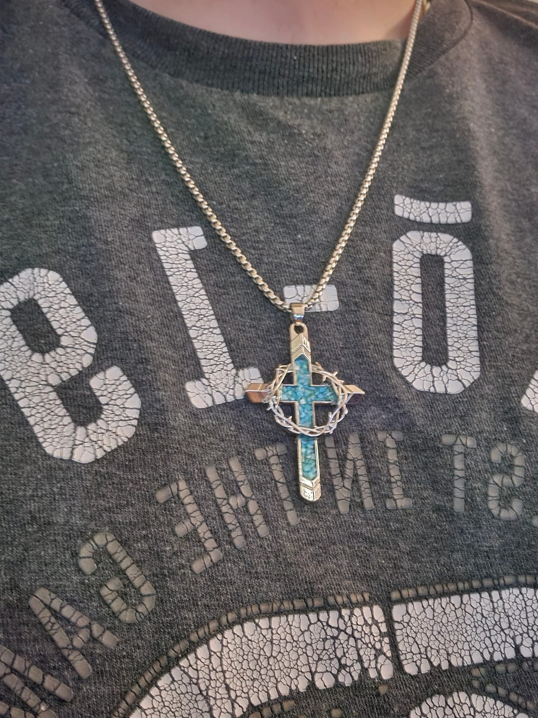 Customer photo review of FREE Today: Thorn-Wrapped Inlaid Cross Pendant Necklace: A Symbol of Christ’s Sacrificial Love