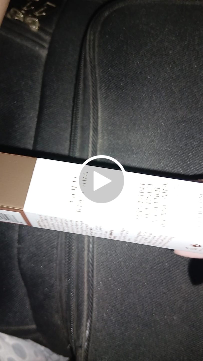 Customer video review of O.TWO.O GOLD MASCARA