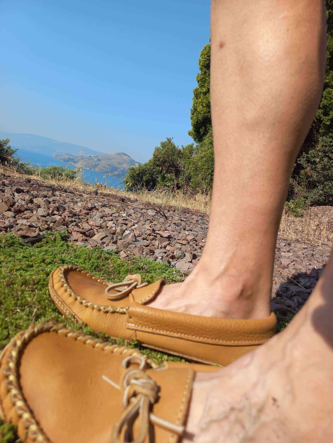 Customer photo review of Women's Leather Earthing Moccasins